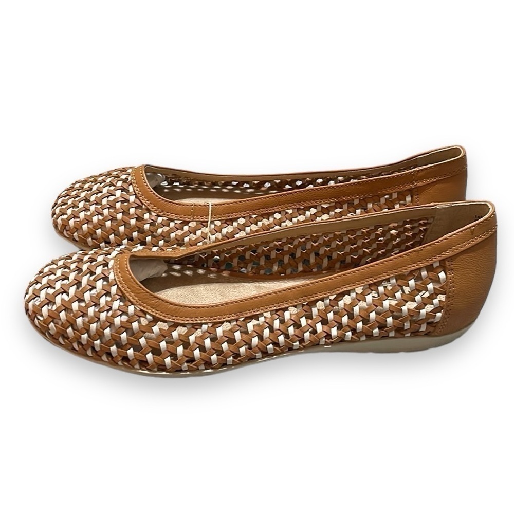 Cliffs White Mountain Leather Flats Faylie Cognac and White Women's Size 10M - Picture 3 of 7